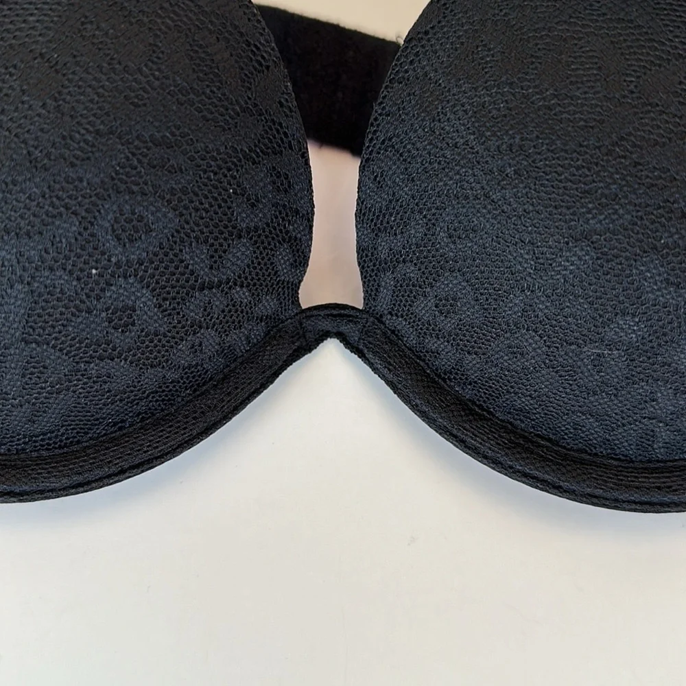 NWT PINK Victoria’s Secret Wear Everywhere Black lace Super Push-up Bra Sz 32B